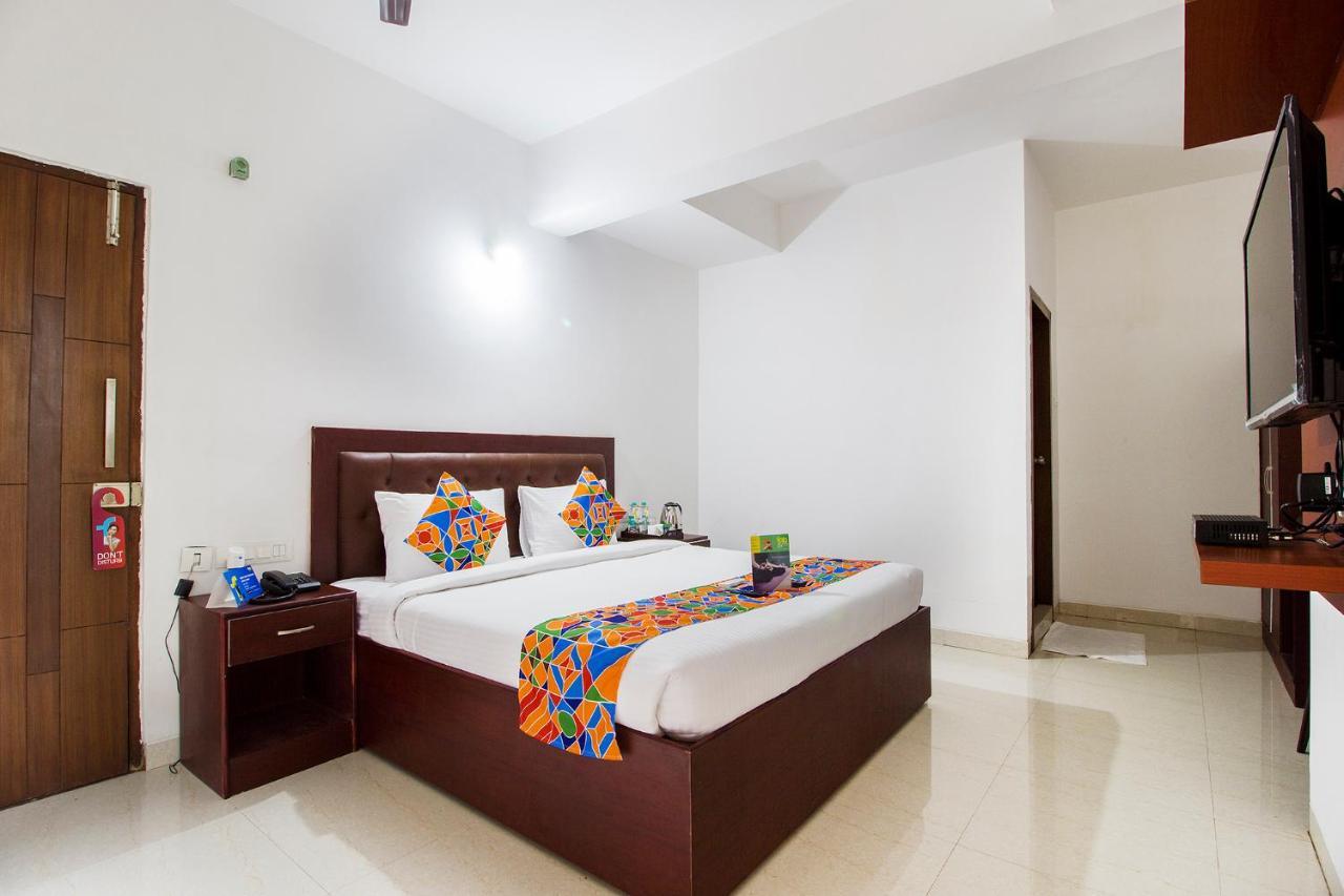 Fabhotel Limestone Aura Хайдарабад Экстерьер фото