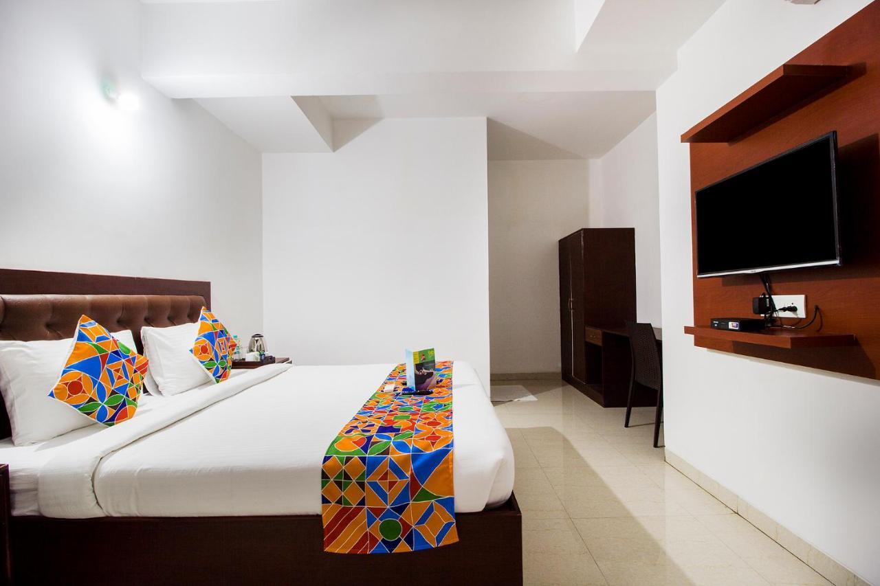 Fabhotel Limestone Aura Хайдарабад Экстерьер фото